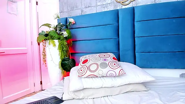 SaraAlvarezx Live XXX-chat