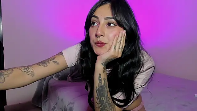 Chat XXX en directo de miku_st