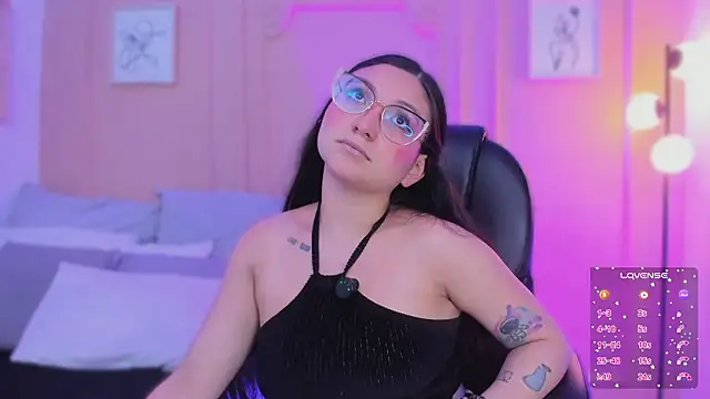 lucy_neil – Live XXX-chat