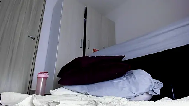 Živý XXX chat Skarleth69