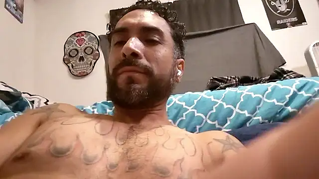 Forbidden_daddy live XXX chat