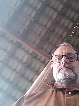 nard53 élő XXX-chatje