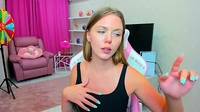 Strawberrye লাইভ XXX চ্যাট