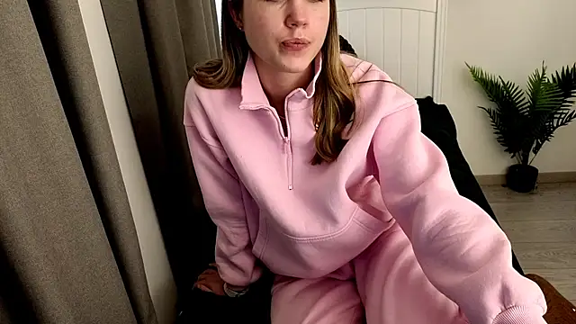 Just_L0VE_me Live XXX Chat