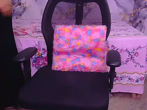 Онлайн чат XXX Its-ishikaa