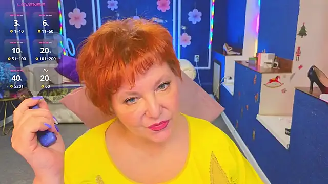 Kira_Kenett live XXX chat