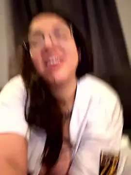 LunaMaeX0's Webcam Show