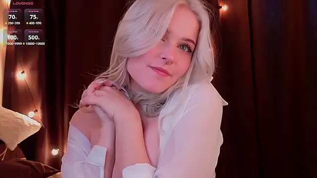 ShyniAlice Live XXX Chat