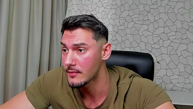 Chat XXX ao vivo de ClintMasters