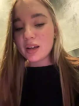 VineraSweet: απευθείας συνομιλία ΧΧΧ