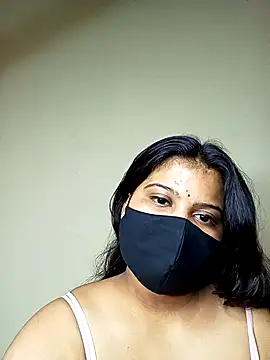 Pokazy przed kamerką – Payal-Verma