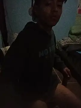 XXX chat uživo modela 666Daemon666