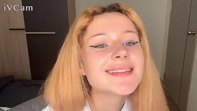 Živý XXX chat eyes00n