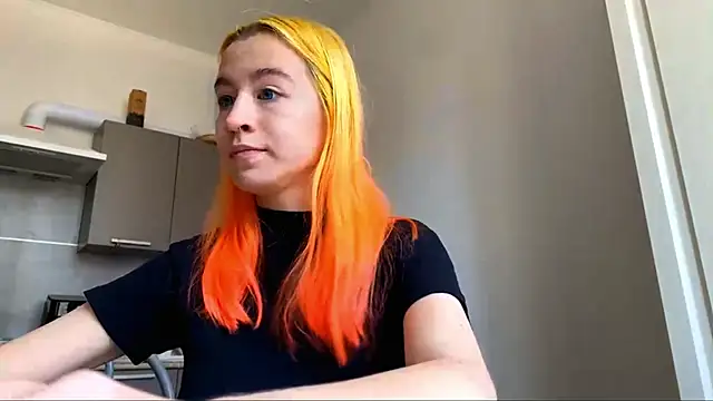 EmilyHein 라이브 XXX 채팅