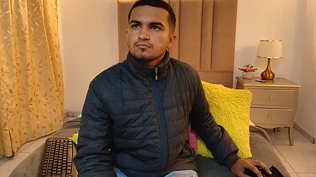 GabrielWolf_nom webcam show