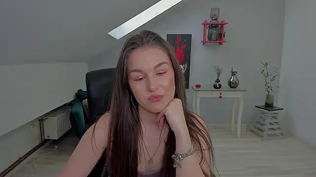 LouannaHartのライブXXXチャット