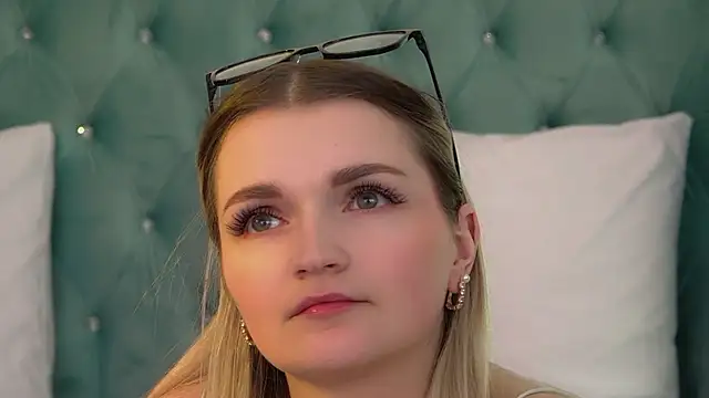 AnnyRaii 라이브 XXX 채팅