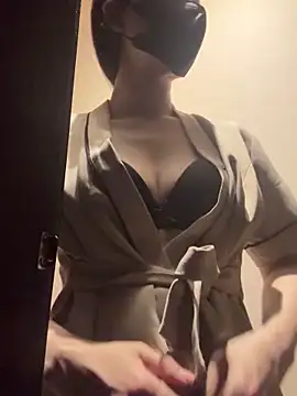 bi_biiiのウェブカメラショー