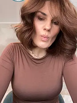 Ms-Lust1- élő XXX-chatje