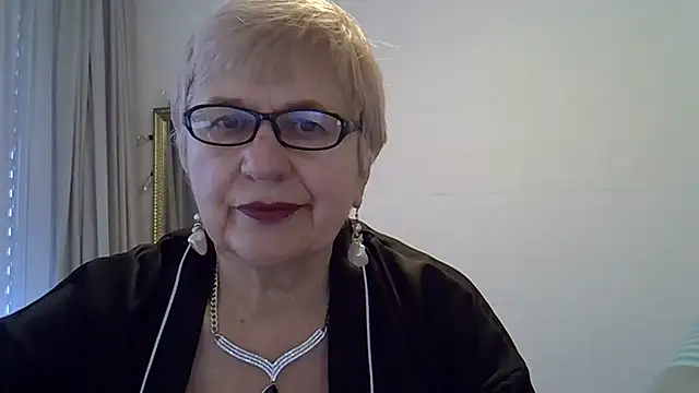 SweetCherry27: онлайн-секс-чат