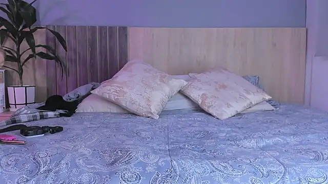 Chat +18 de Abby-Torres ao vivo