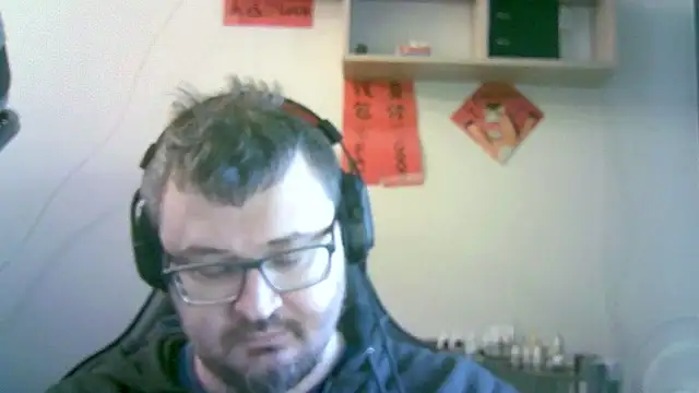 Chat +18 de SirAbuser ao vivo