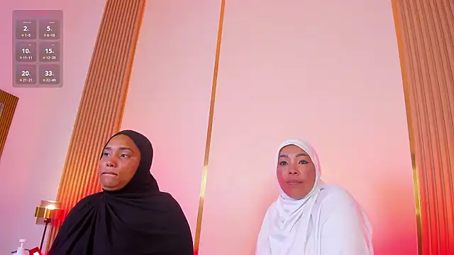 Helen_Camila live XXX chat