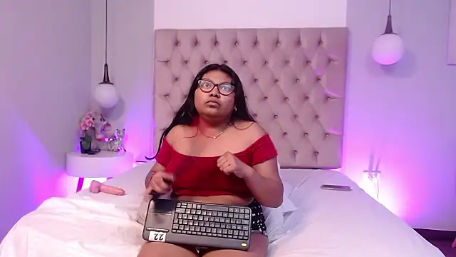 Kiri_Black_'s Live XXX Chat