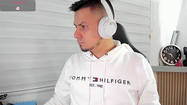 Rick_Adams: онлайн-секс-чат