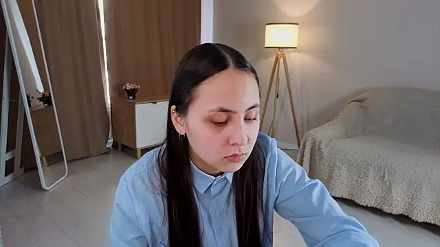 cumiilla_ Adlı Modelin Canlı XXX Sohbeti