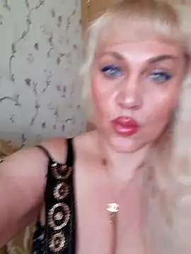 IsabellaBoni Adlı Modelin Canlı XXX Sohbeti