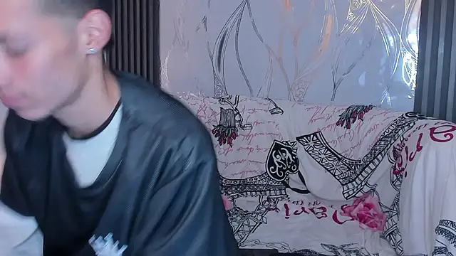 ELL_PBC webkamerás műsora