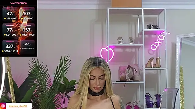 ArianaArianna Webcam show