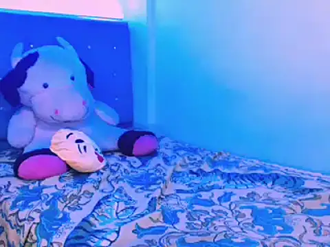 ladypussy69 élő XXX-chatje