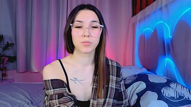 -CindyLou élő XXX-chatje