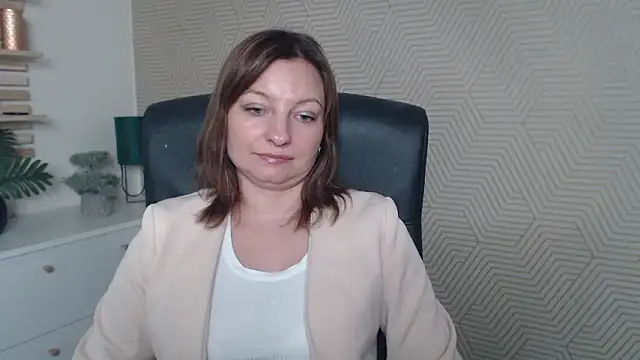 angelaSamt élő XXX-chatje