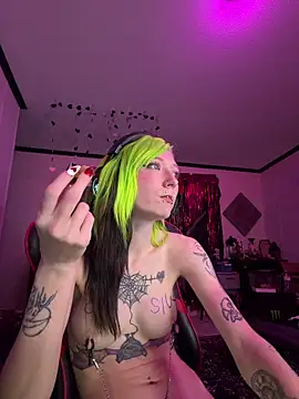 alicewonder09 élő XXX-chatje