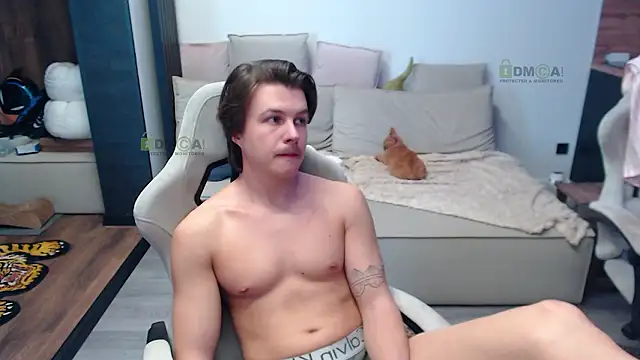 Sunny-Girl1 élő XXX-chatje