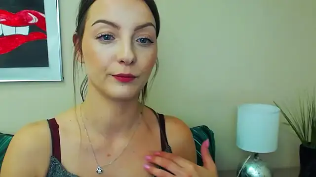 دردشة NatalieSexy الجنسية المباشرة