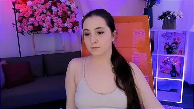 VirtuallVoyant's Live XXX Chat