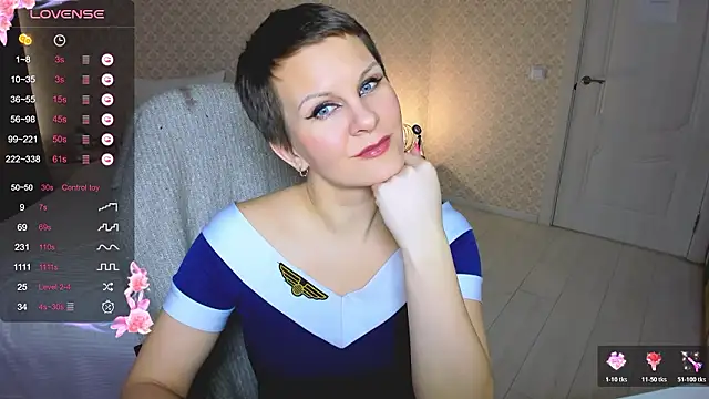 Louisa_Bay 现场XXX聊天