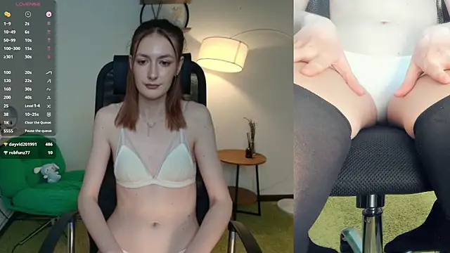 EasterBlinkn Live XXX chat