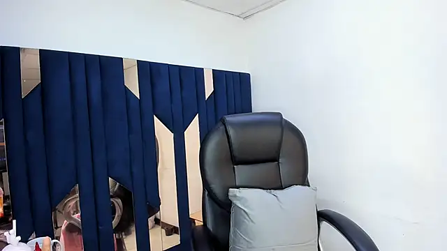 Aisha_hotts777: απευθείας συνομιλία ΧΧΧ