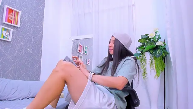 ViictoriiaSaenz élő XXX-chatje