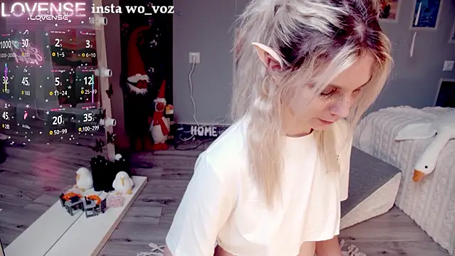 Careful_i_bite élő XXX-chatje