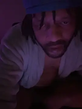 magic_man1085 Show Webcam