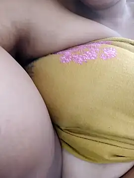 Pokazy przed kamerką – iamSunflower900