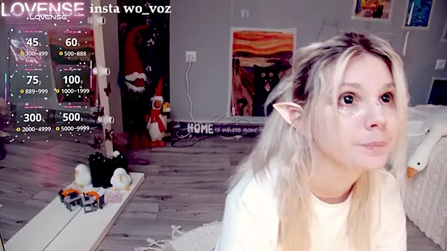 Careful_i_bite's Live XXX Chat