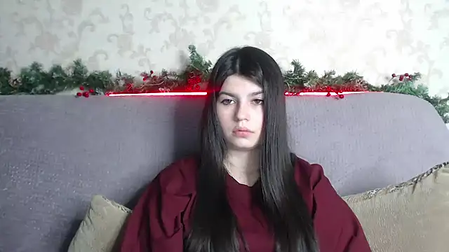 Chatroom XXX en direct de KisaModel