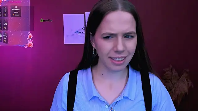 lumi_soft élő XXX-chatje